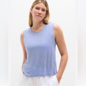 Athleta Ultimate Muscle Tank
Swallowtail Blue, size Small
